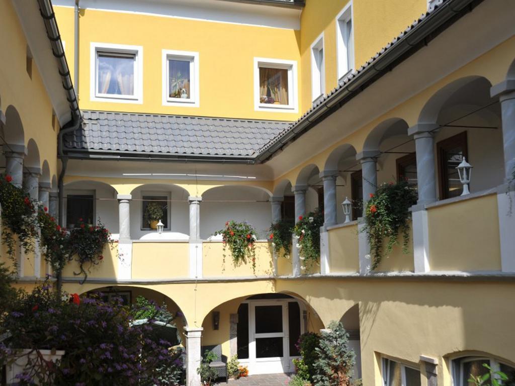 Pension Frenzl - Kaiser Von Oesterreich Hermagor-Pressegger See Exterior photo